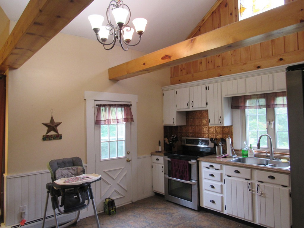 62 Old Chester Road Huntington, MA 01050 - Photo 10 of 30