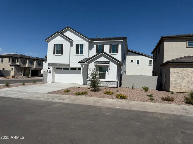 $569,900 | 645 North Vine Street, Chandler, AZ 85225