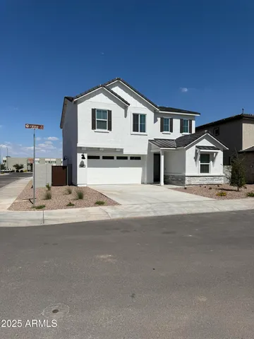 $569,900 | 645 North Vine Street, Chandler, AZ 85225
