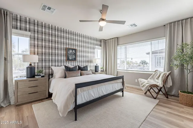 $569,900 | 645 North Vine Street, Chandler, AZ 85225