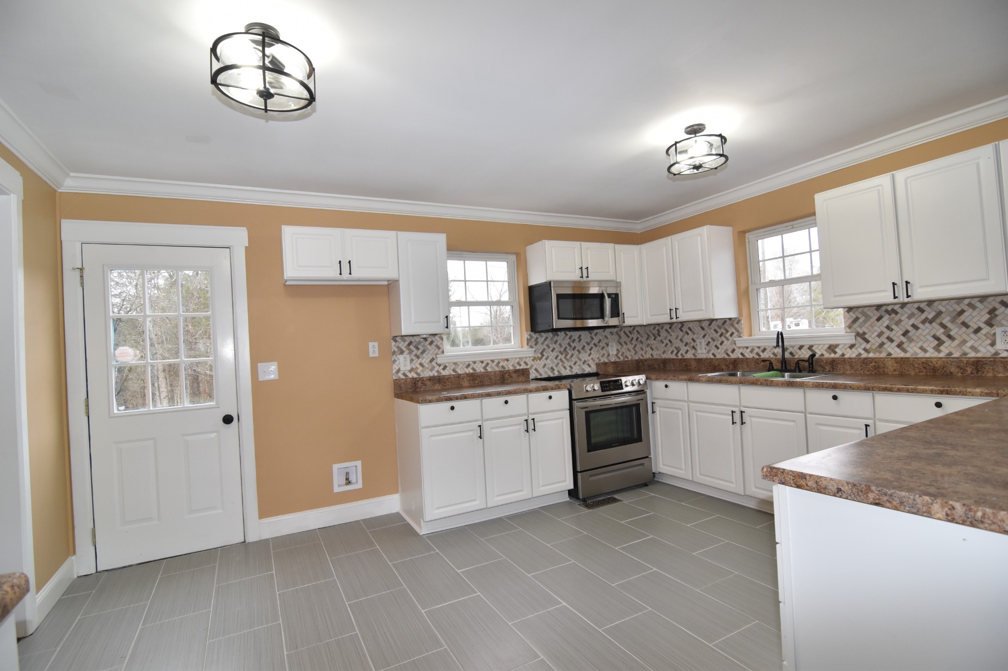 6705 North Lamar Road Mount Juliet, TN 37122 - Photo 8 of 24 Gallery Image 8