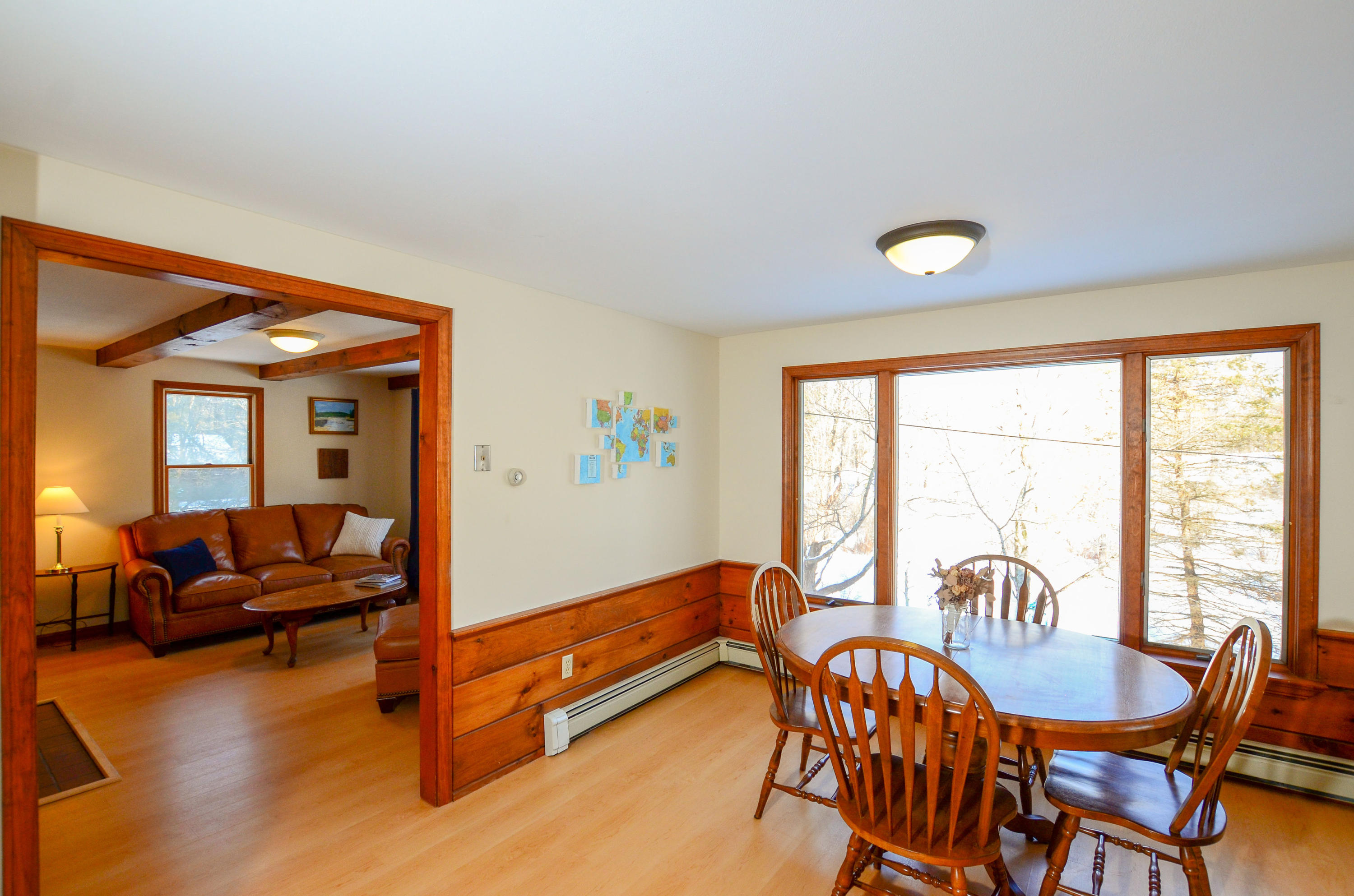 85 Picott Road Kittery, ME 03904 - Photo 4 of 36 DSC_8555