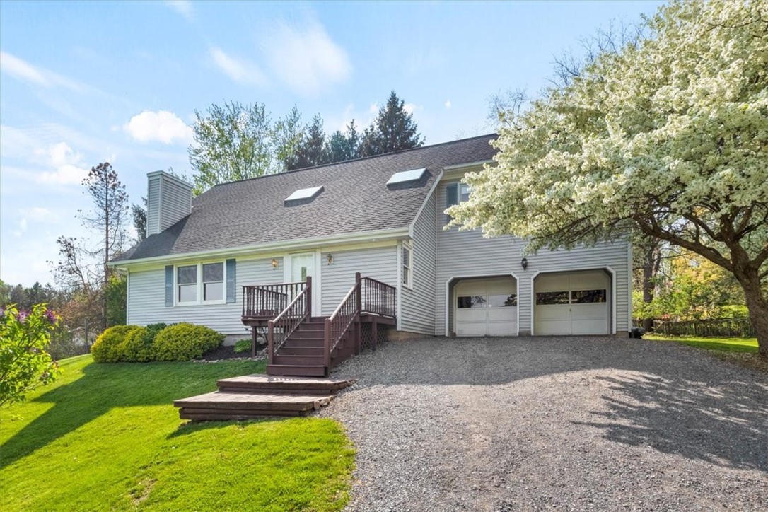 2 Stony Ridge Drive Mendon, NY 14472 - Photo 3 of 49