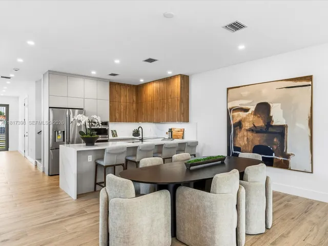 $1,390,000 | 2732 Southwest 31st Avenue, Miami, FL 33133