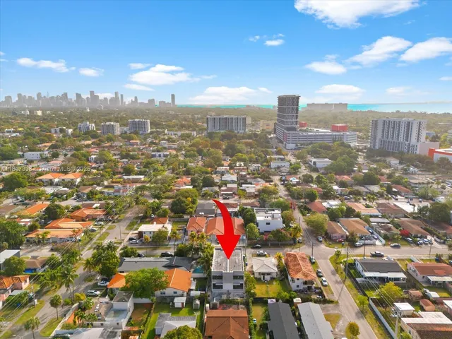$1,390,000 | 2732 Southwest 31st Avenue, Miami, FL 33133