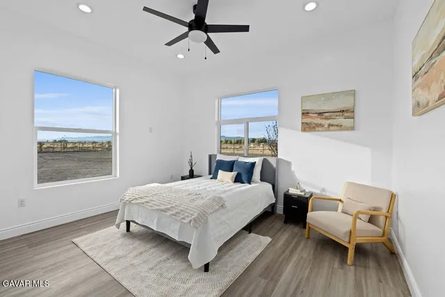 $624,999 | 7214 A-6 Avenue West, Lancaster, CA 93536