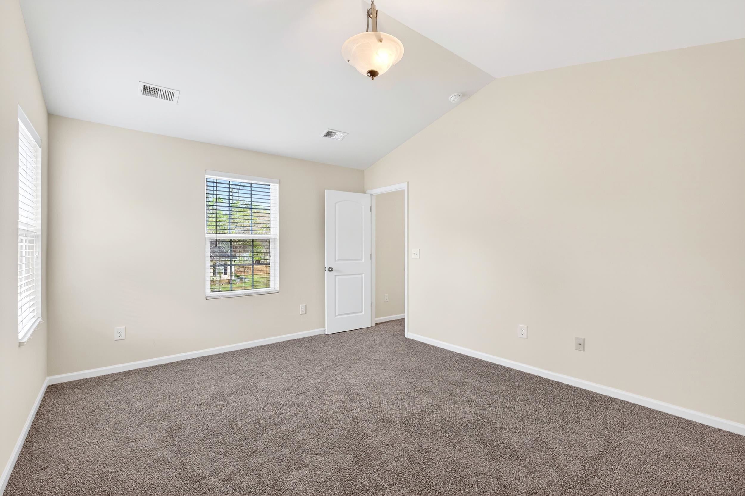 194 Old Timber Road Woodruff, SC 29388 - Photo 13 of 28