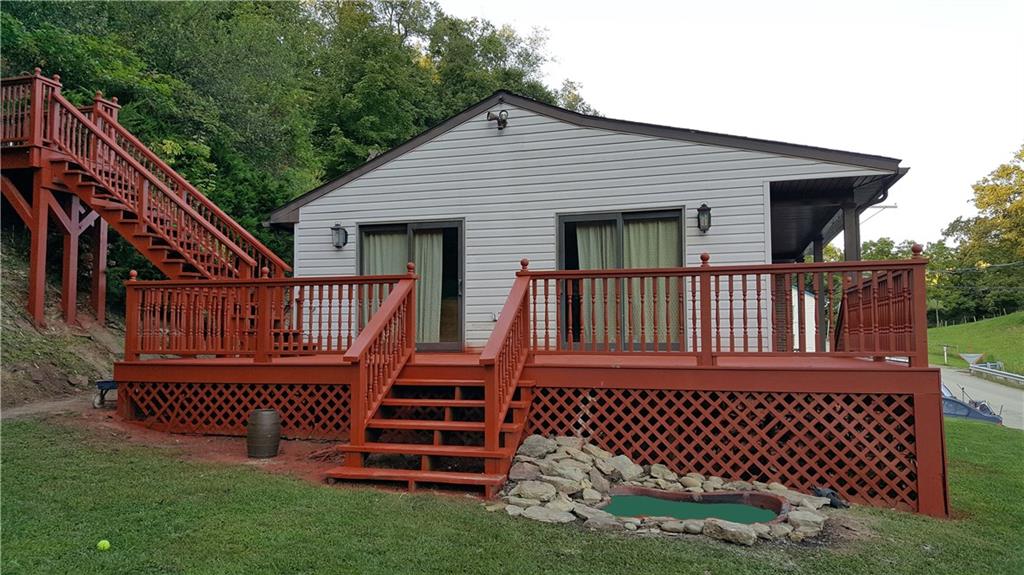 19 Patterson Road Finleyville, PA 15332 - Photo 11 of 20 View of the side of the house.