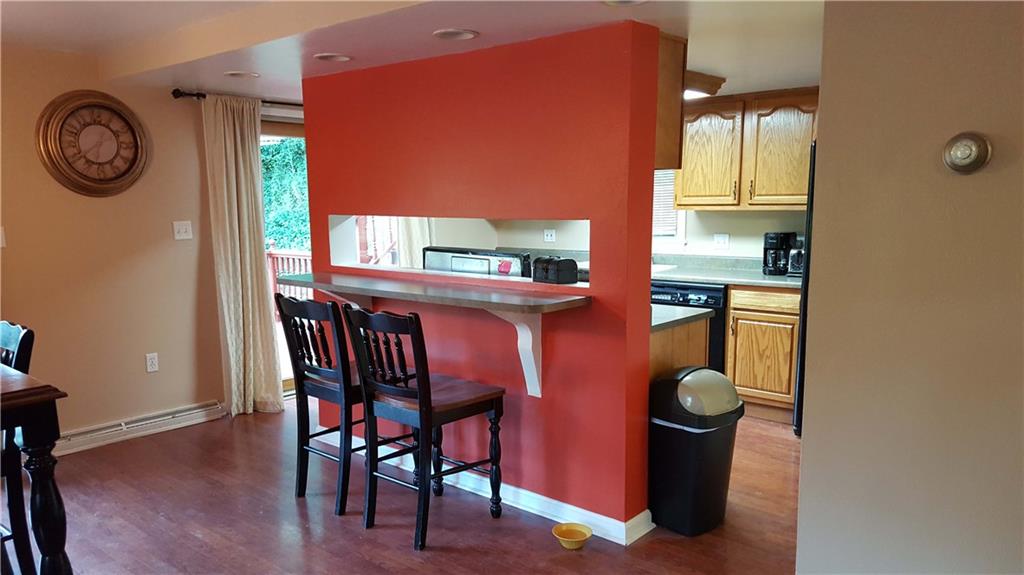 19 Patterson Road Finleyville, PA 15332 - Photo 4 of 20 Breakfast Bar