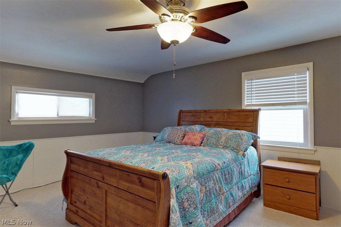 1559 Edgefield Road Lyndhurst, OH 44124 - Photo 17 of 29