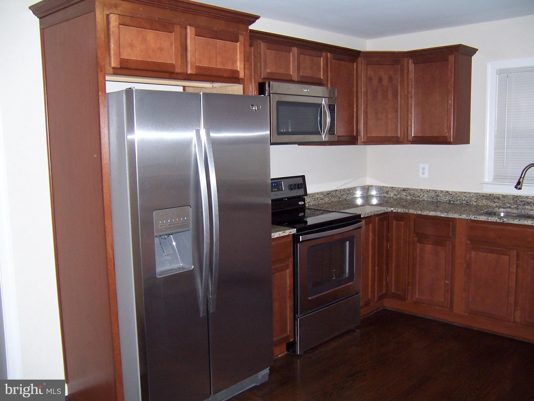 25 Pendleton Road Fredericksburg, VA 22405 - Photo 2 of 23 Kitchen