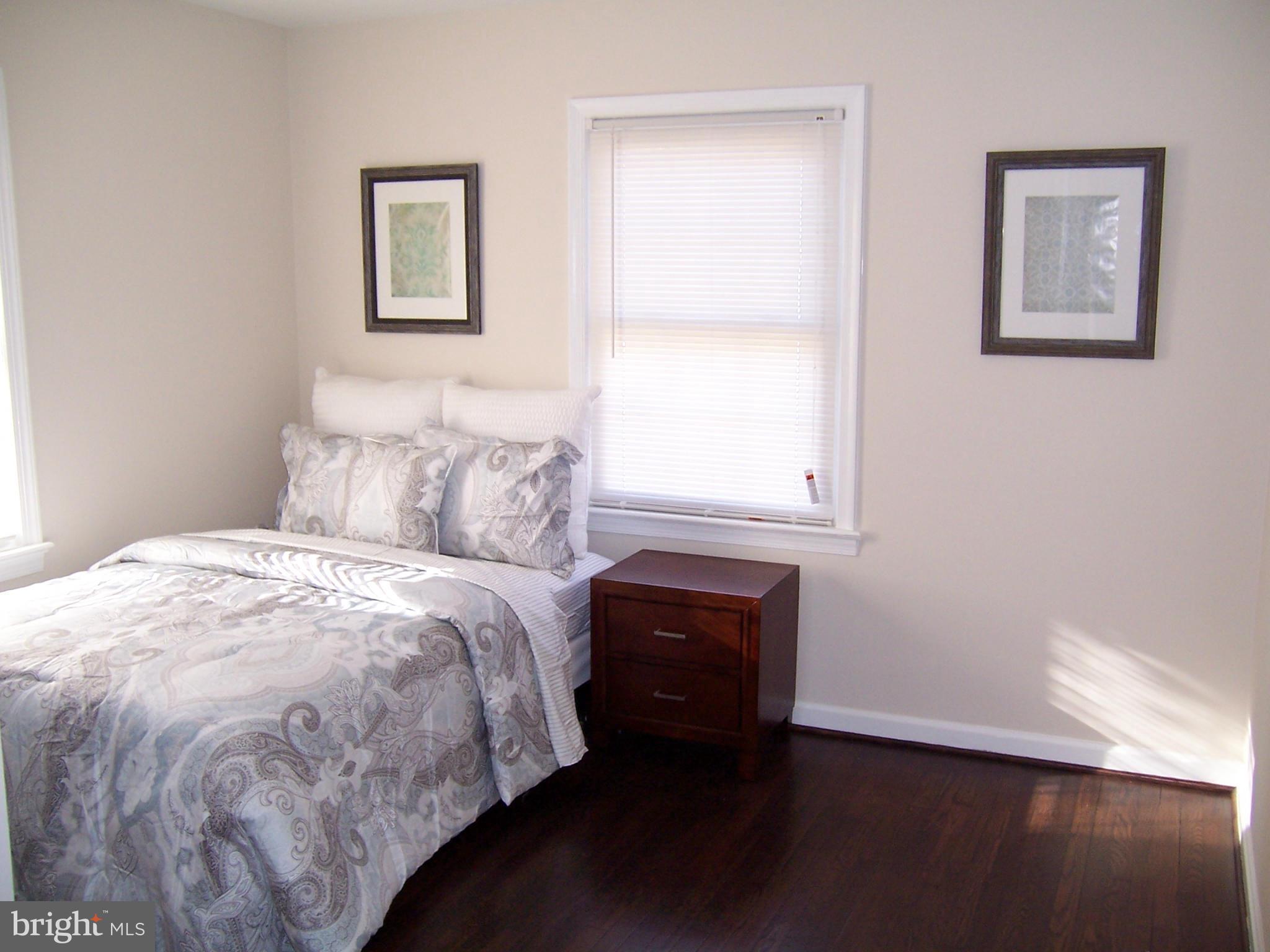25 Pendleton Road Fredericksburg, VA 22405 - Photo 11 of 23 Bedroom (Master)