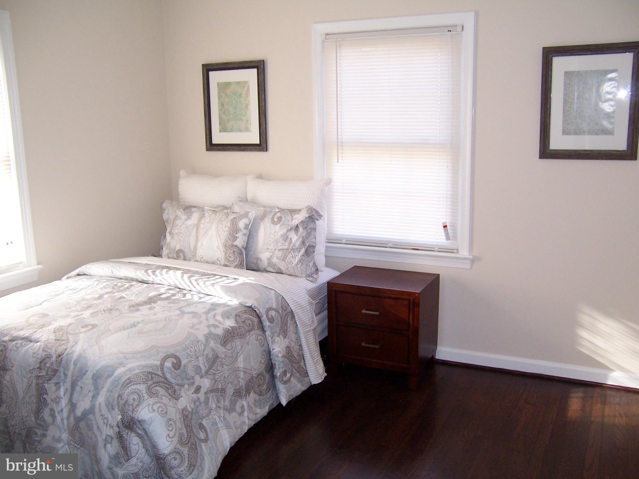 25 Pendleton Road Fredericksburg, VA 22405 - Photo 12 of 23 Bedroom (Master)