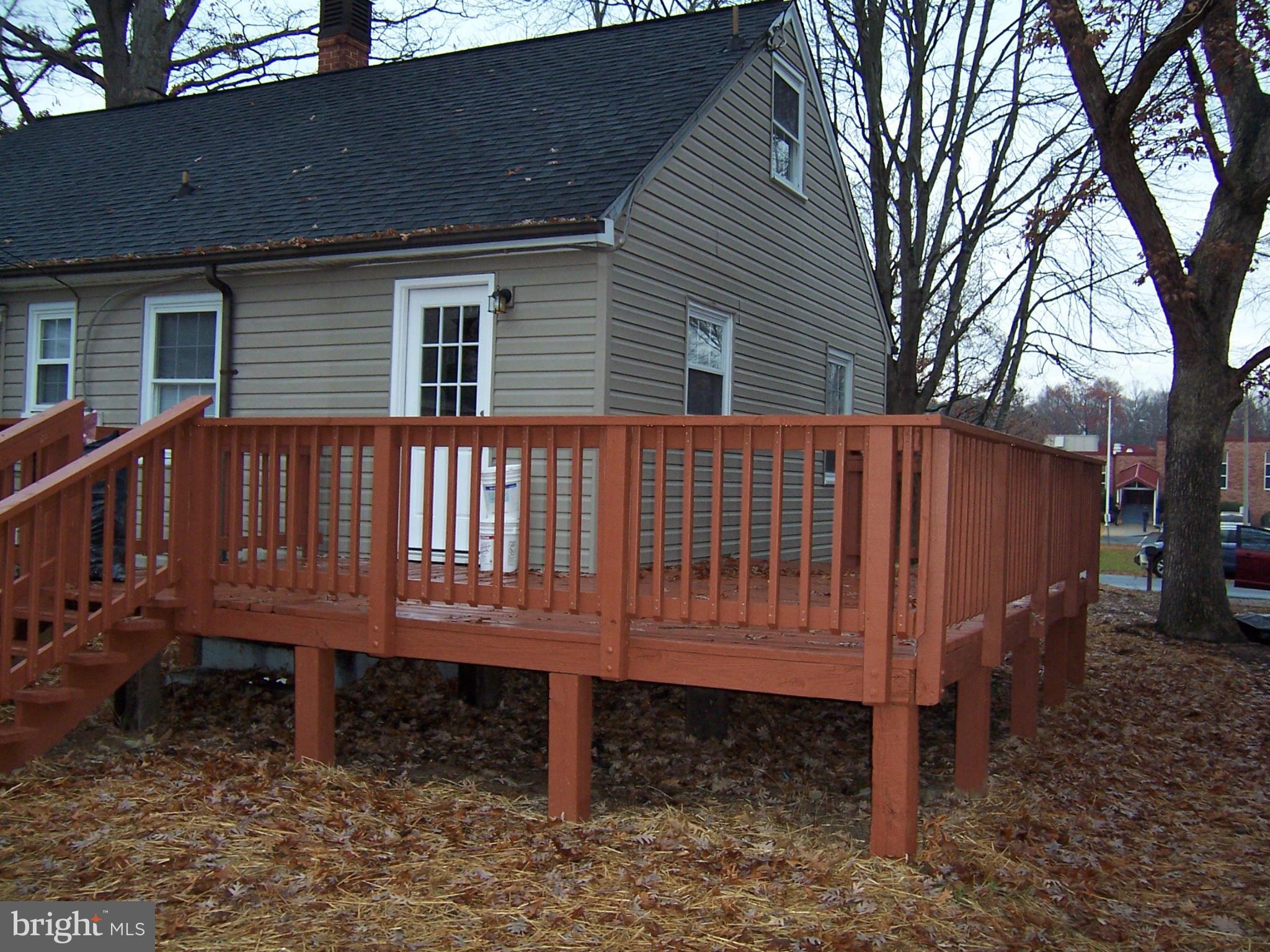 25 Pendleton Road Fredericksburg, VA 22405 - Photo 17 of 23 Exterior (Rear)
