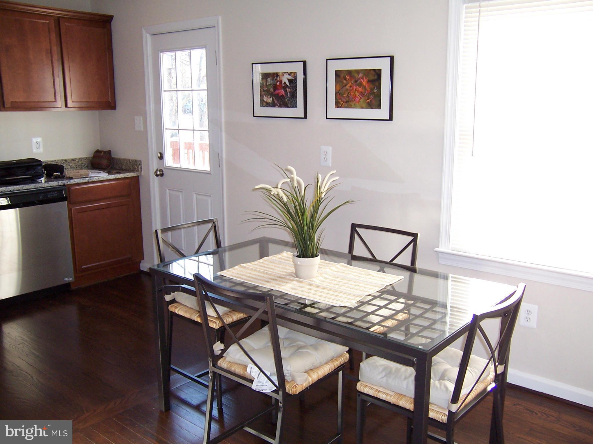 25 Pendleton Road Fredericksburg, VA 22405 - Photo 10 of 23 Kitchen