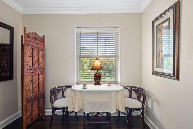 322 Valencia Road West Palm Beach, FL 33401 - Photo 9 of 36 DEN