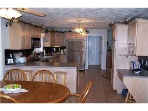 24 Greenhaven Road Salem, NH 03079 - Photo 3 of 5