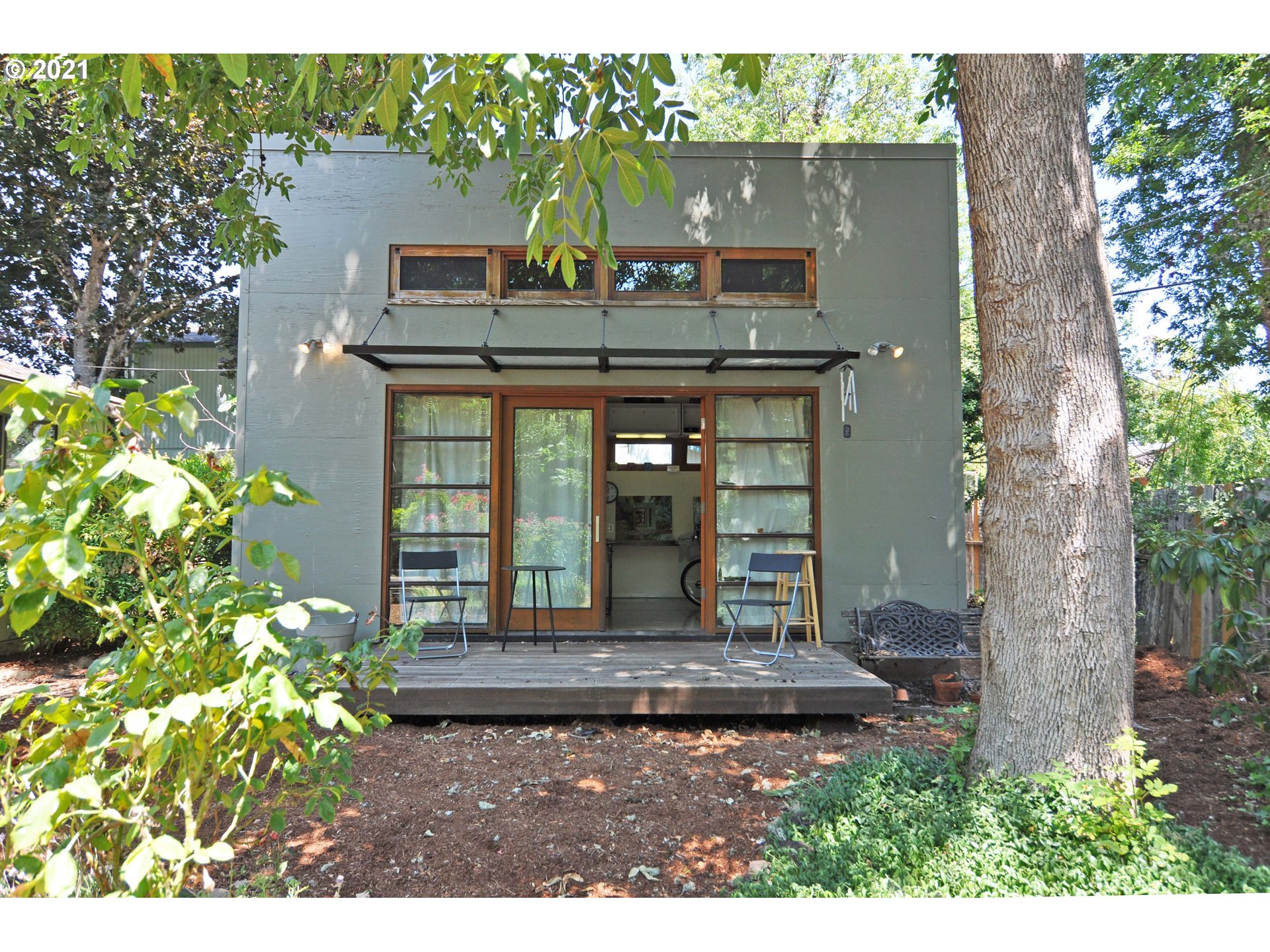 4019 Dillard Road Eugene, OR 97405 - Photo 15 of 24 Gallery Image 15