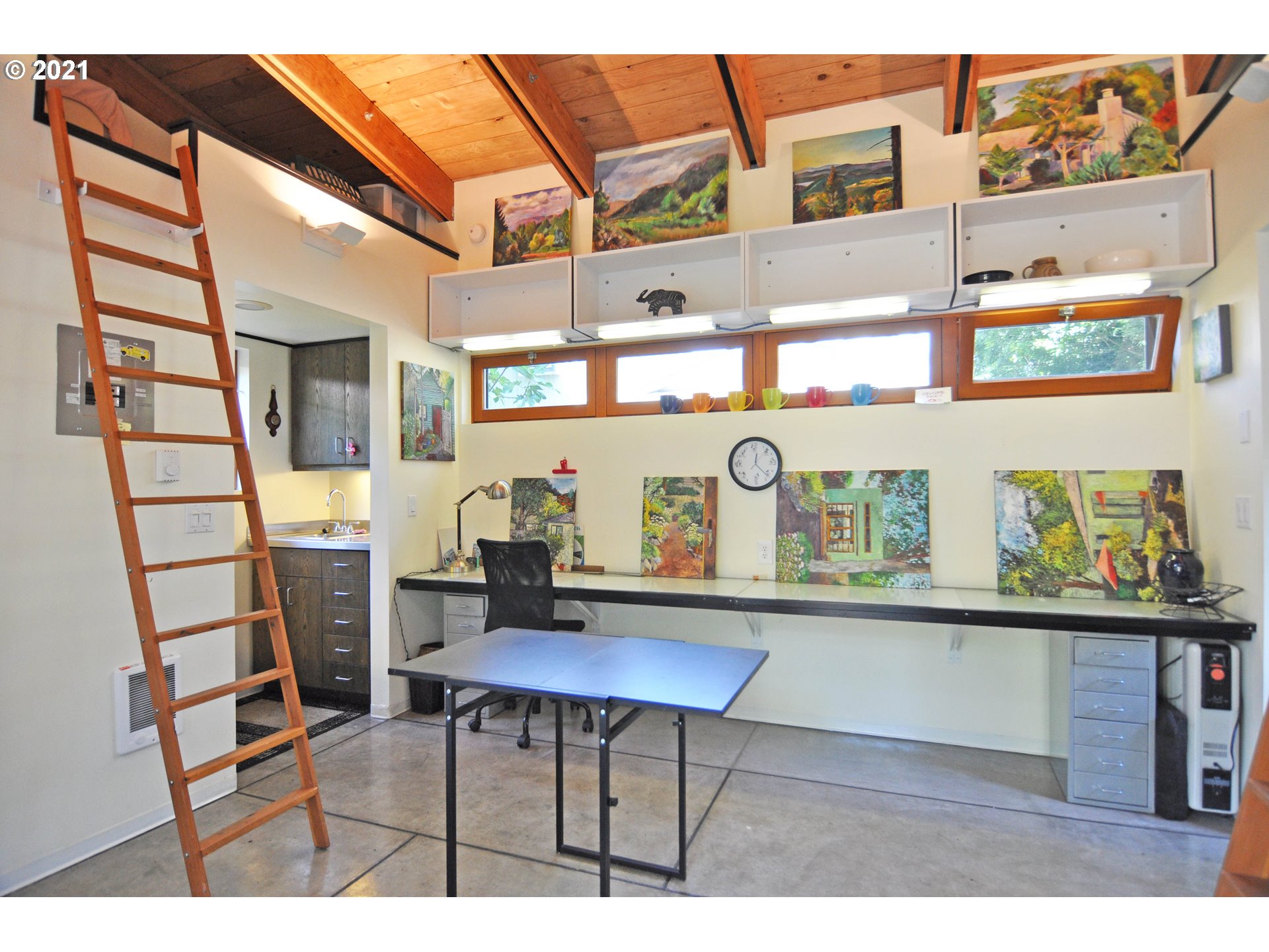 4019 Dillard Road Eugene, OR 97405 - Photo 16 of 24 Gallery Image 16
