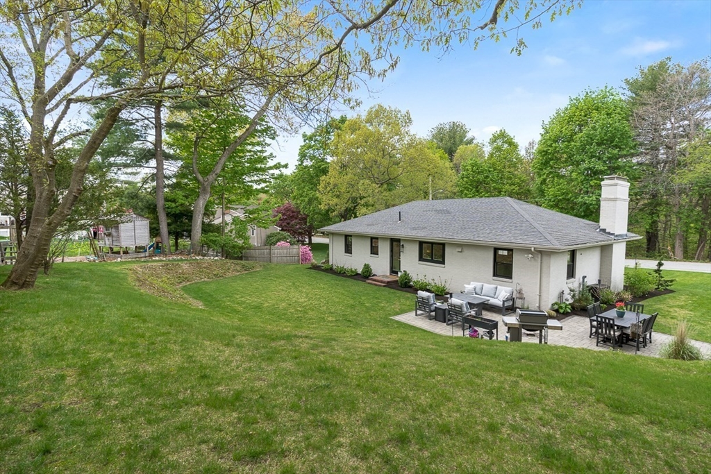 41 Sunset Road Winchester, MA 01890 - Photo 40 of 42