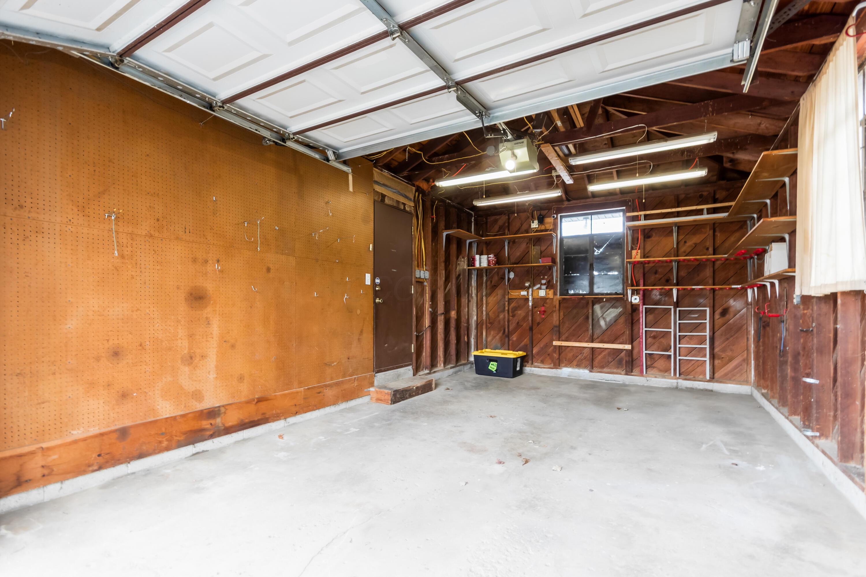 4256 Hoover Road Grove City, OH 43123 - Photo 22 of 25
