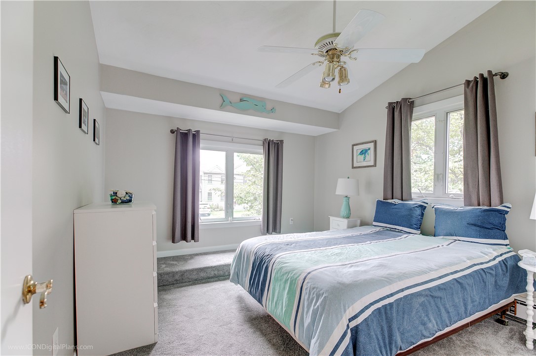 47 Cedar Drive Bristol, RI 02809 - Photo 26 of 47