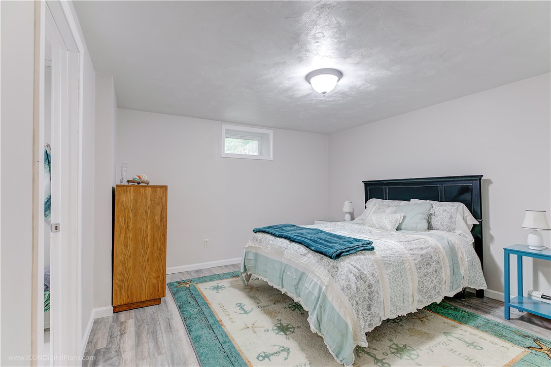 47 Cedar Drive Bristol, RI 02809 - Photo 35 of 47