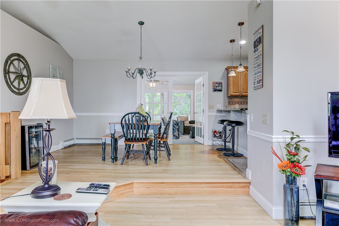 47 Cedar Drive Bristol, RI 02809 - Photo 10 of 47