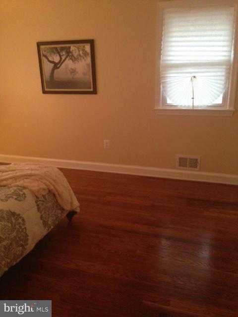 1506 Brooke Road Capitol Heights, MD 20743 - Photo 19 of 30 Bath (Master)