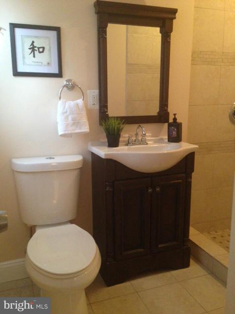 1506 Brooke Road Capitol Heights, MD 20743 - Photo 21 of 30 Bath (Master)