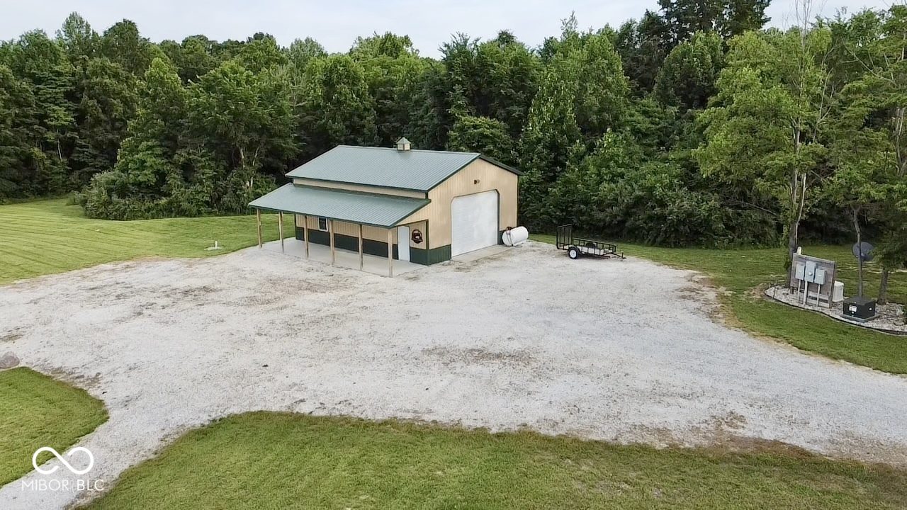 4530 South Frye Hill Road Williamsport, IN 47993 - Photo 4 of 69