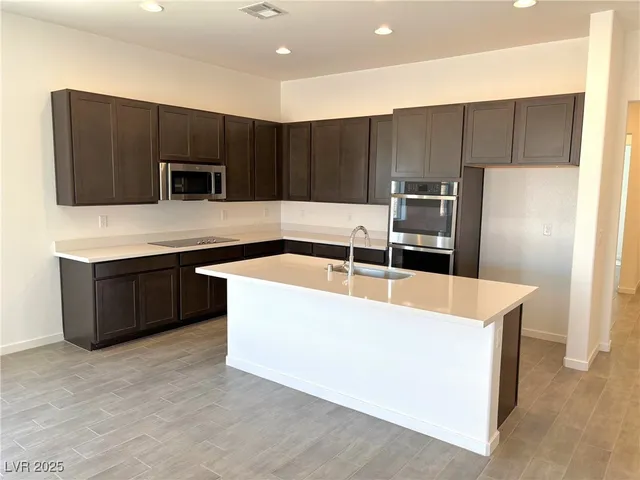 $421,950 | 5720 Badlands Lane, Pahrump, NV 89061