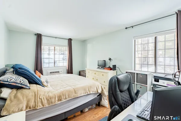 $259,900 | 1 Essex Court, Unit 1, Brookfield, CT 06804