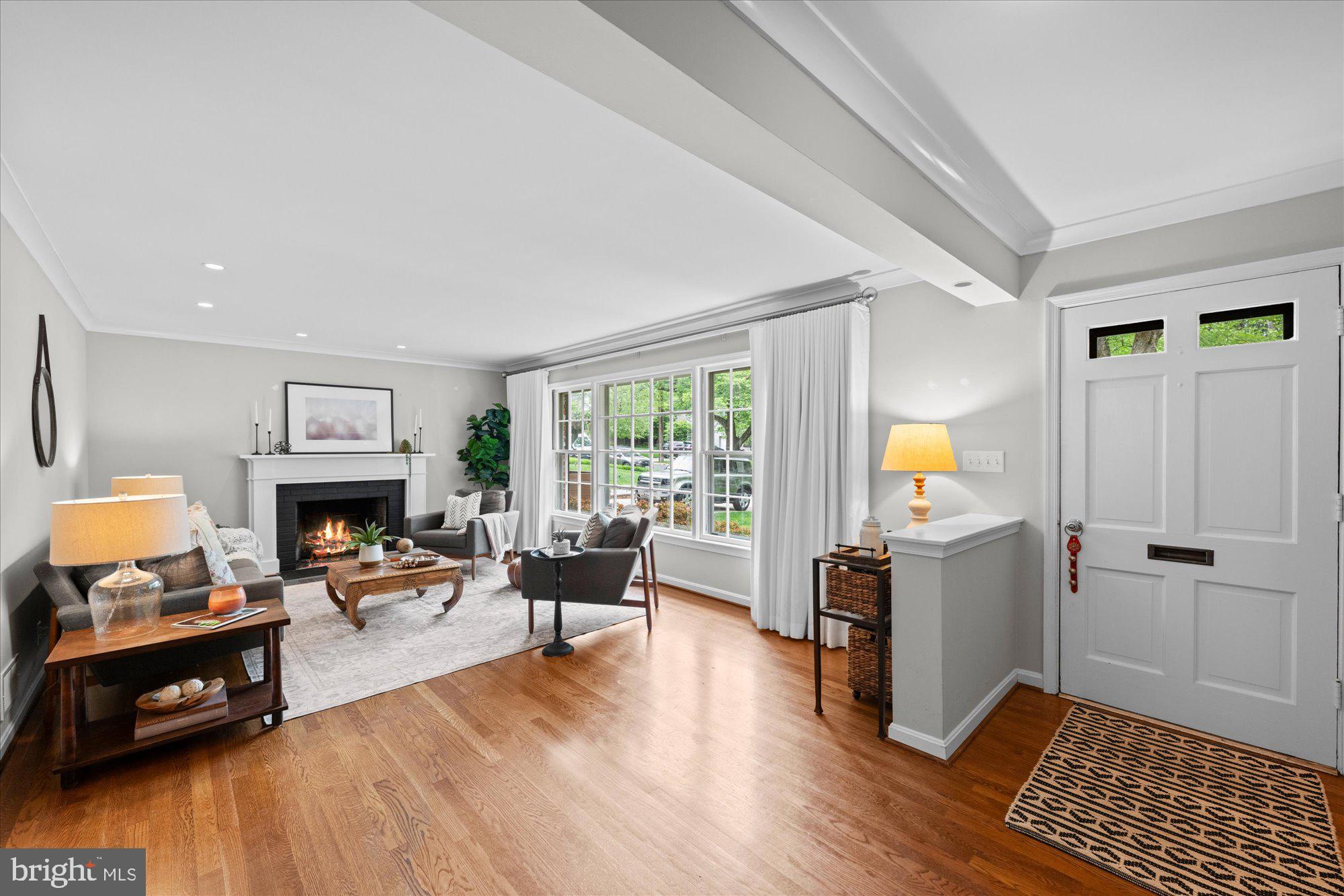 5608 Newington Road Bethesda, MD 20816 - Photo 3 of 26