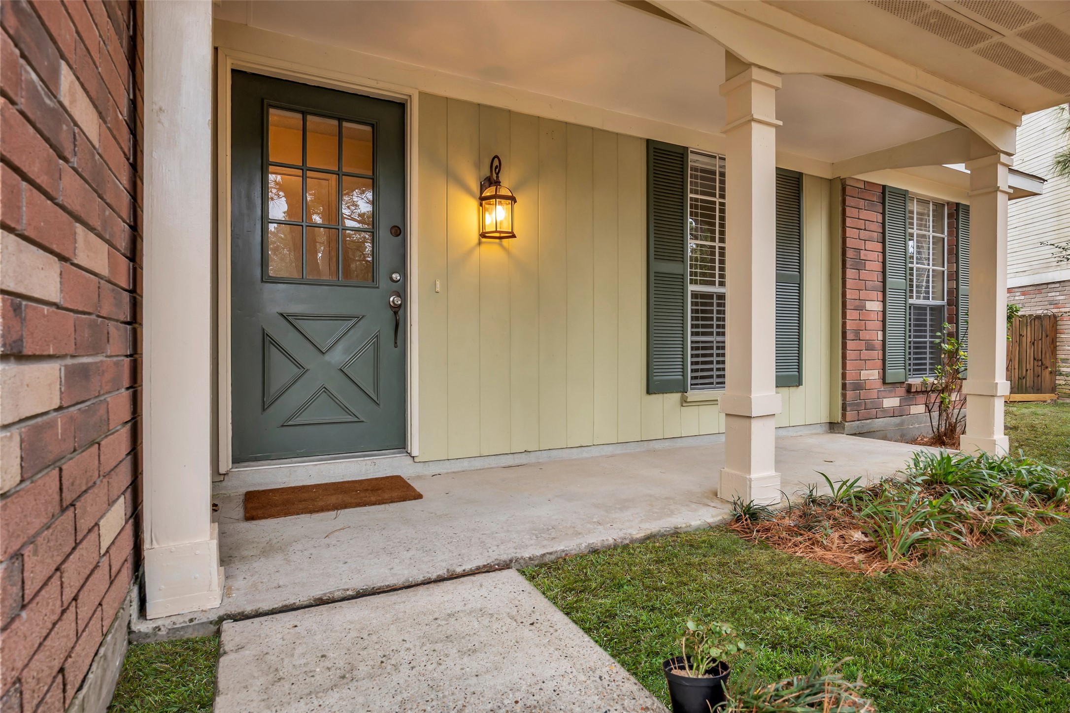10 Treadwell Court Spring, TX 77381 - Photo 2 of 35 Front porch would be lovely to put a couple rocking chairs to enjoy people watching in the evenings