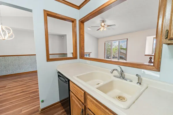 $255,000 | 4803 Taylor Street, Davenport, IA 52806