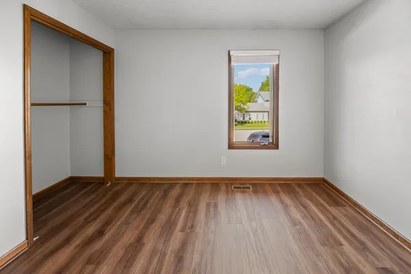 $255,000 | 4803 Taylor Street, Davenport, IA 52806