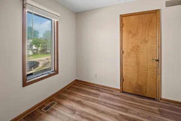 $255,000 | 4803 Taylor Street, Davenport, IA 52806