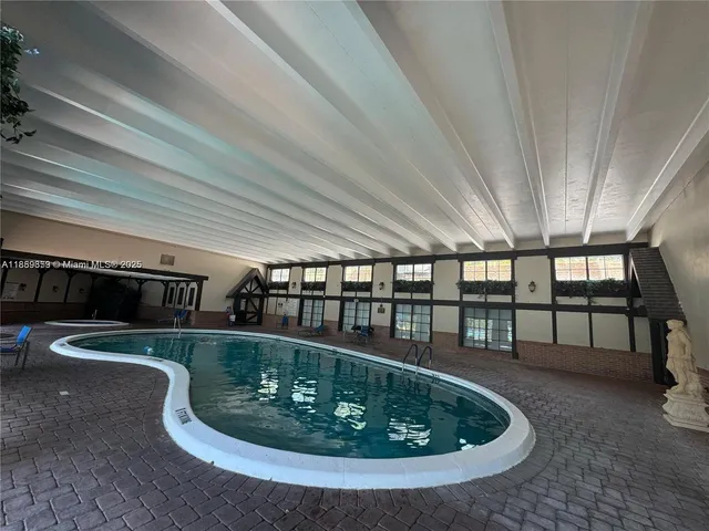 $1,425 | 3720 Inverrary Drive, Unit 1N, Lauderhill, FL 33319