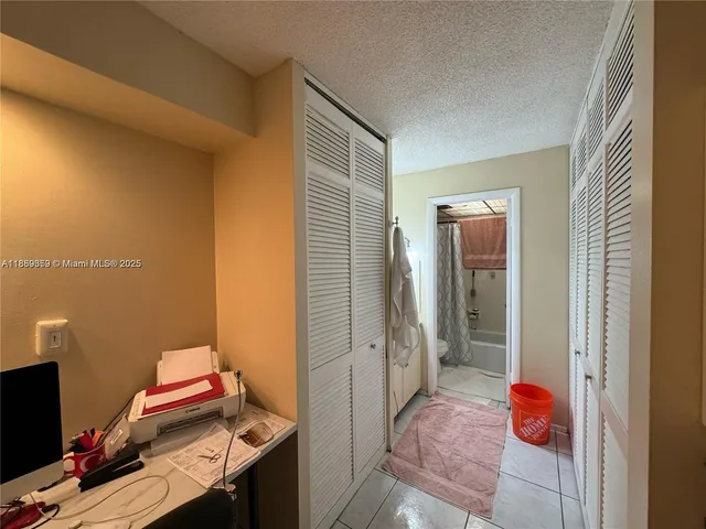 $1,425 | 3720 Inverrary Drive, Unit 1N, Lauderhill, FL 33319