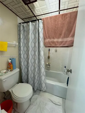 $1,425 | 3720 Inverrary Drive, Unit 1N, Lauderhill, FL 33319