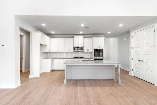 $536,615 | 2604 Parkside Way, Gainesville, GA 30507