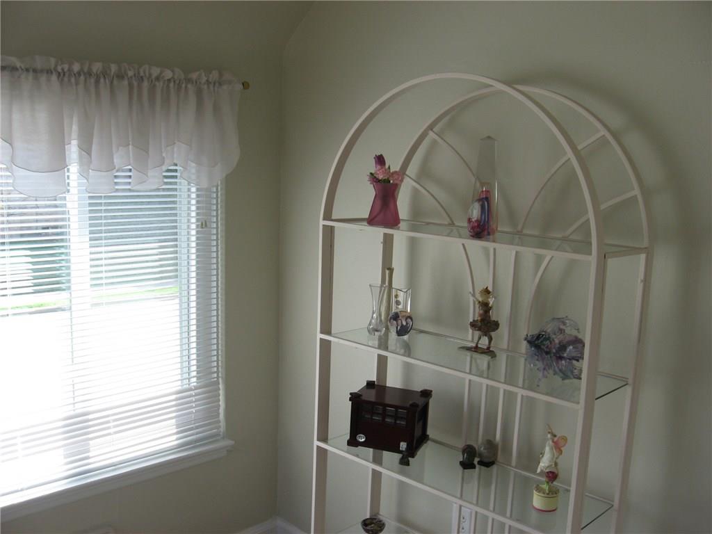 320 Beverly Road Mt. Lebanon, PA 15216 - Photo 13 of 19 Gallery Image 13
