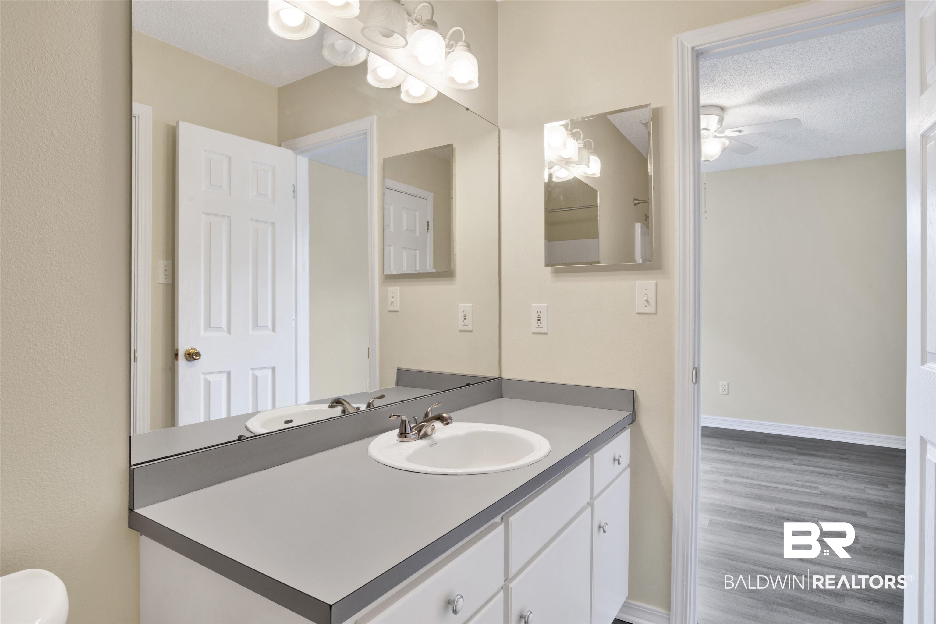 118 Richmond Road Daphne, AL 36526 - Photo 18 of 40 Gallery Image 18
