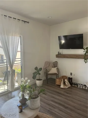 $1,850 | 2291 West Horizon Ridge Parkway, Unit 3213, Henderson, NV 89052