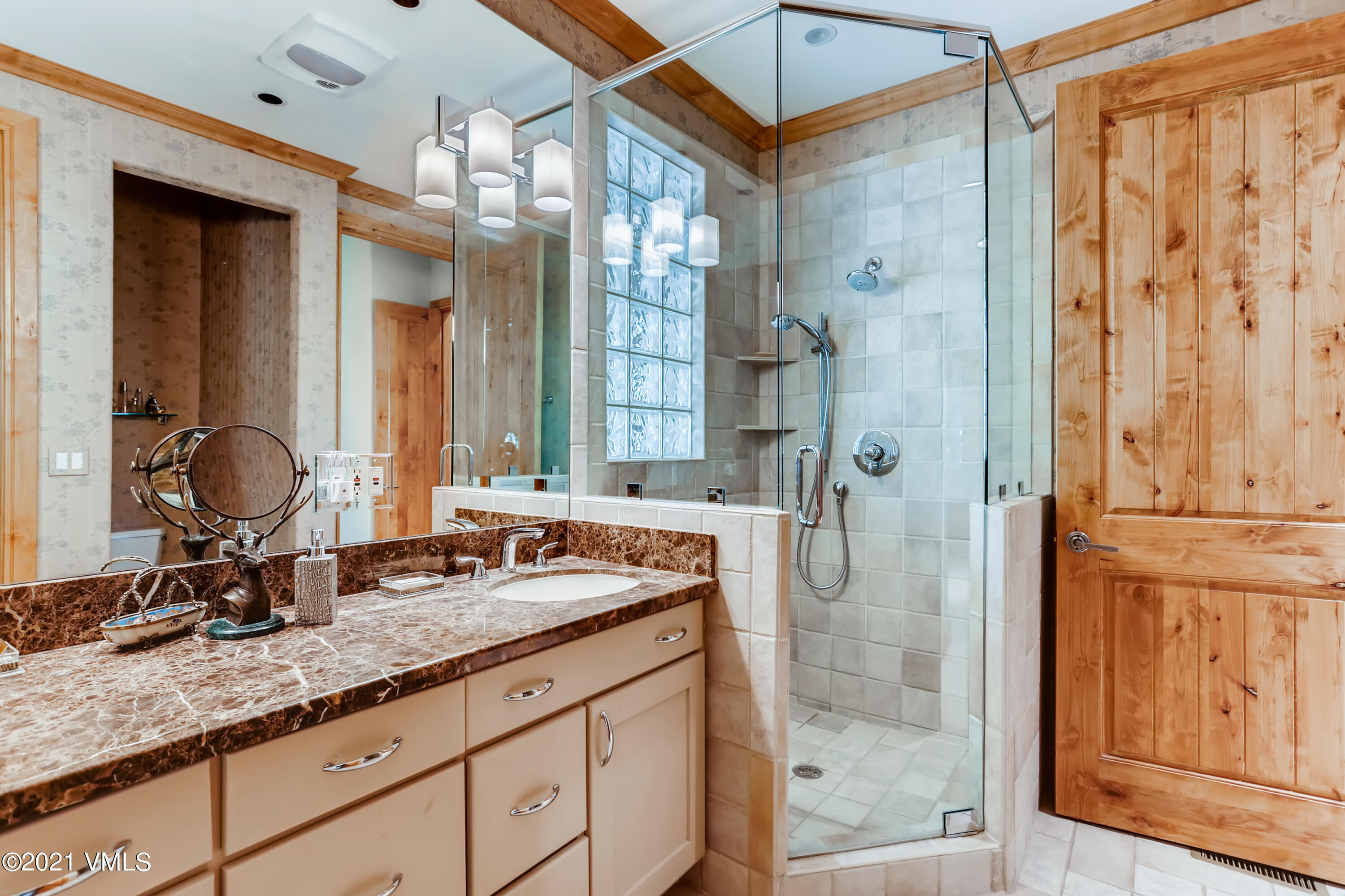 410 June Creek Road, Unit A Edwards, CO 81632 - Photo 10 of 27 Main Bath