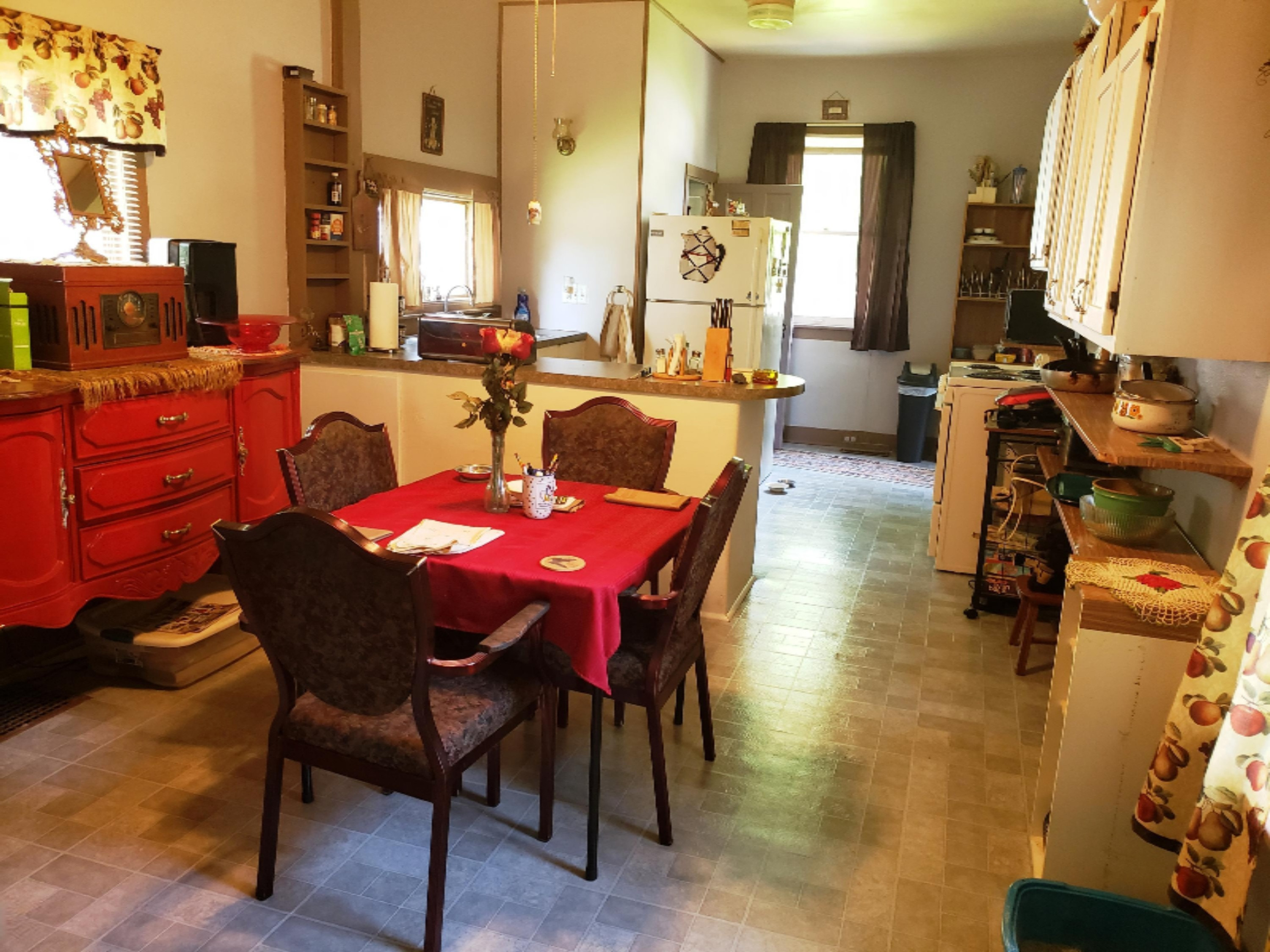 1207 5th Street Three Rivers, MI 49093 - Photo 8 of 23 20190626_122045