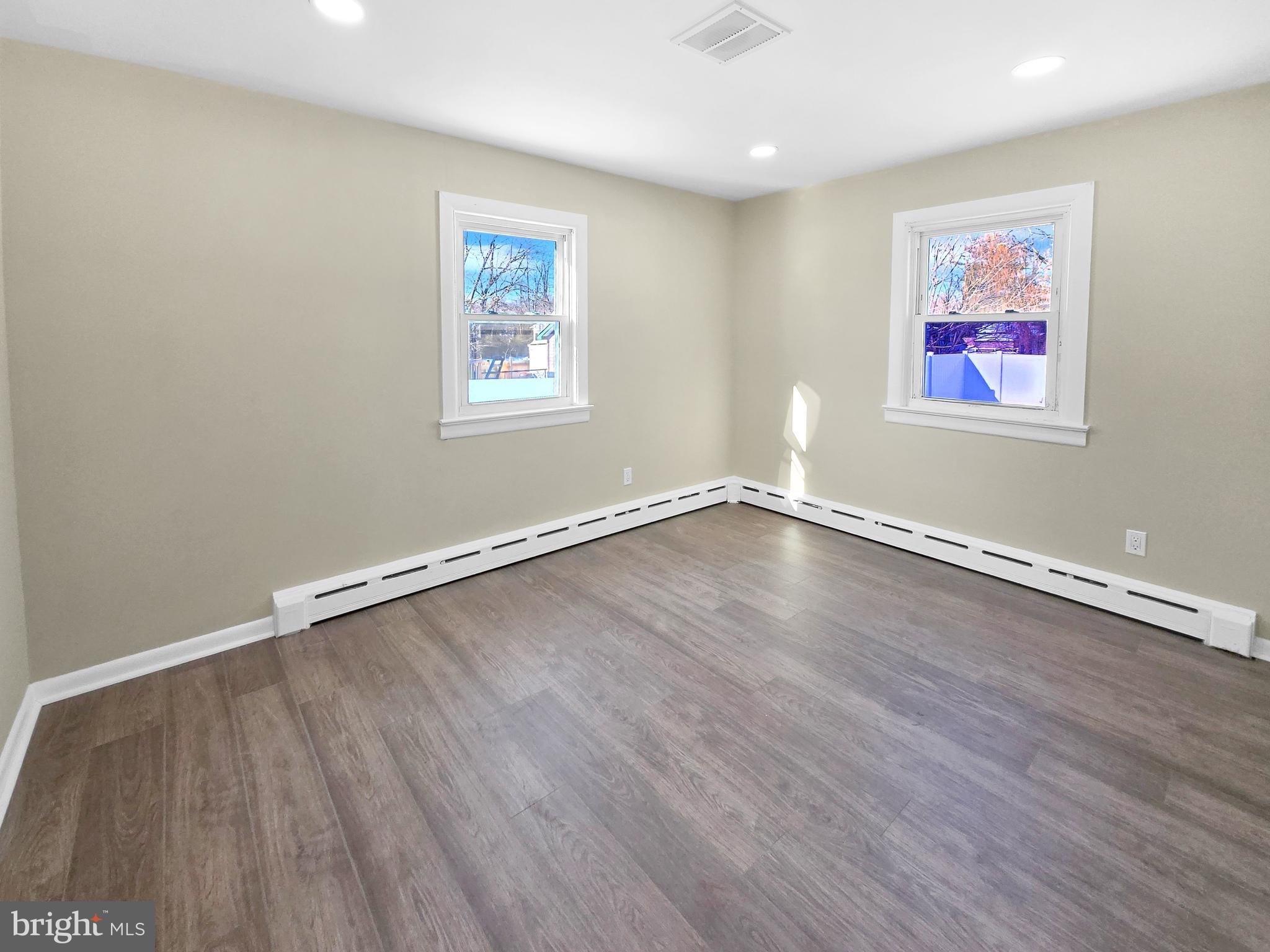 120 3rd Trenton, NJ 08619 - Photo 12 of 18