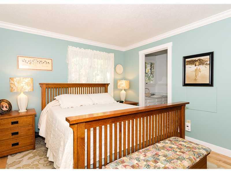 23 Adams Road Kittery, ME 03904 - Photo 17 of 25 Master Bedroom.