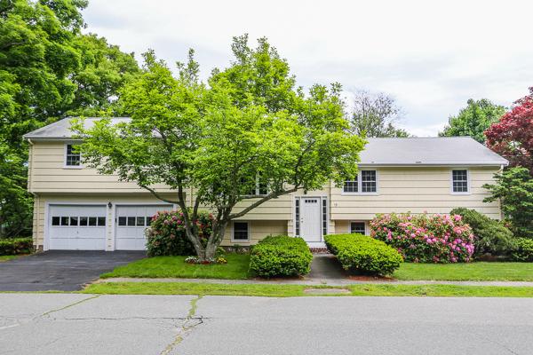 13 Scenna Road Beverly, MA 01915 - Photo 1 of 23 a front view of house with yard and green space